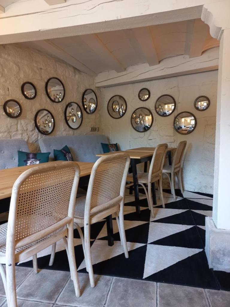 Maison Baron De La Galleta B&B Кинтанилья-де-лас-Торрес Экстерьер фото